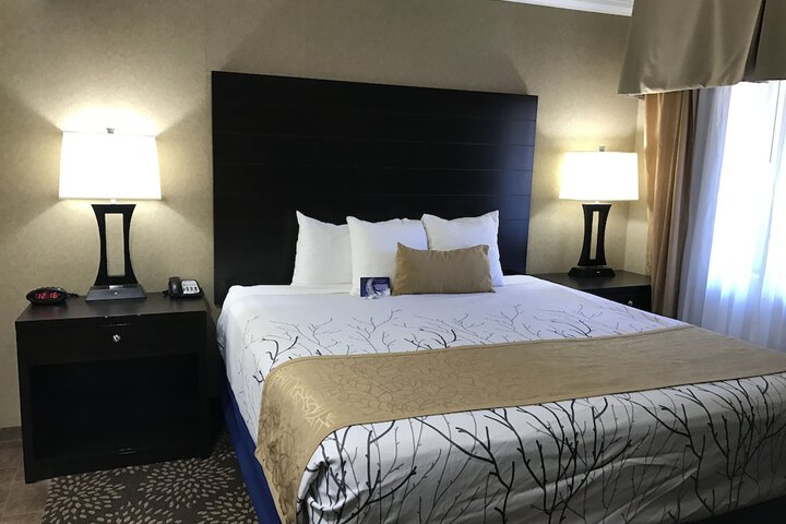 Room 42 of 61