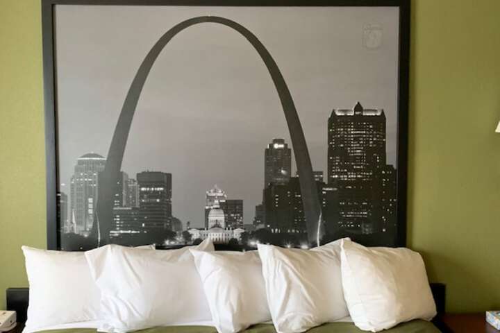 Room 29 of 64