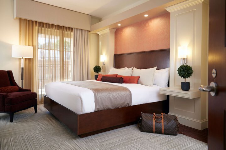 Rizzo Center a Destination by Hyatt Hotel
