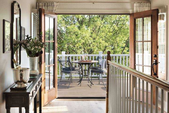 1313 West Luxury Boutique Hotel