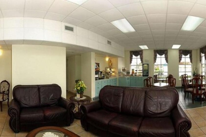 Hotel Interior 11 of 34