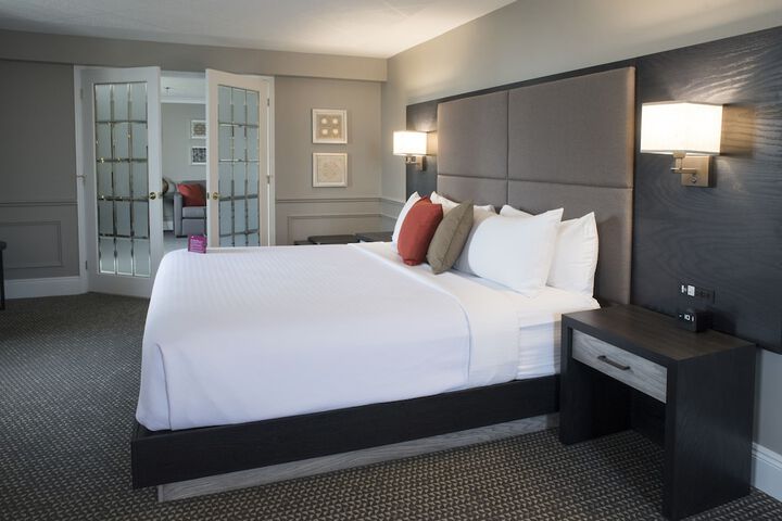 Room 216 of 354
