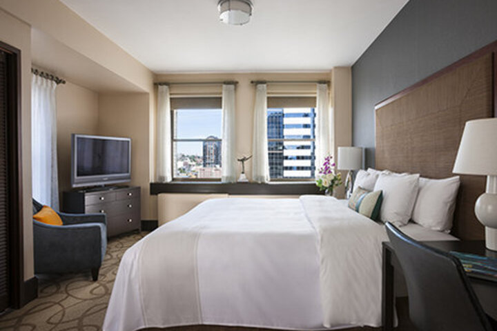 Room 51 of 88