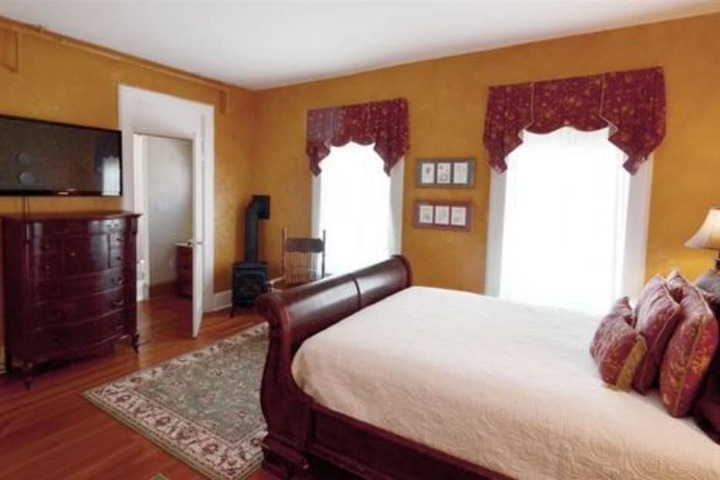 Room 48 of 130