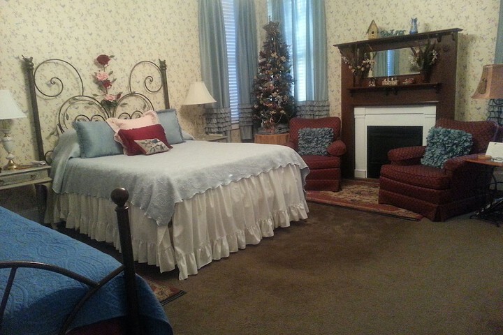 Room 17 of 31