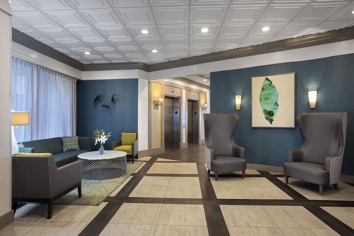 Hotel Interior 32 of 129