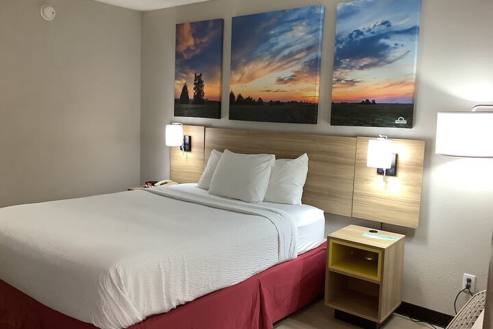 Room 20 of 34