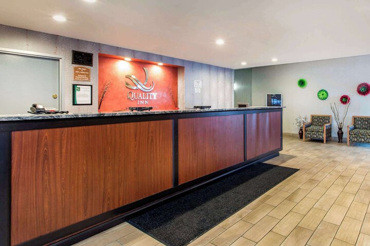 Quality Inn West Springfield