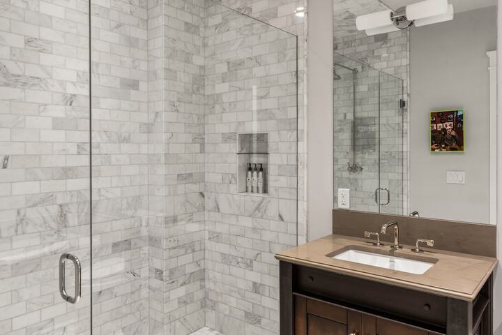 Element 52 Auberge Collection