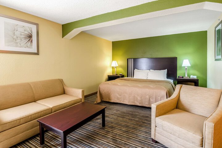 Room 44 of 57
