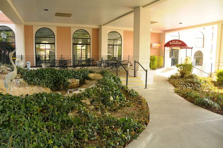 Hotel Exterior 73 of 73
