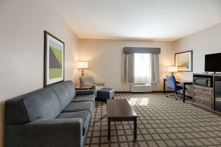 Room 15 of 27