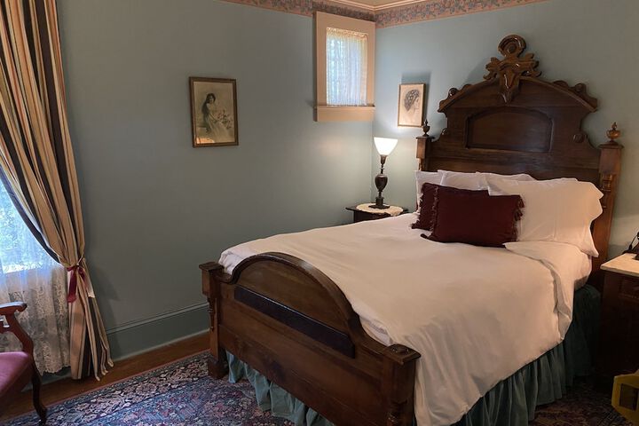 Room 98 of 138