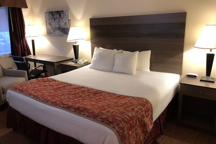 Room 14 of 22