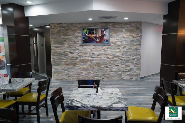 Quality Inn Pasadena - Houston East