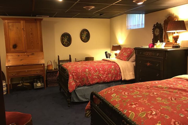 Room 50 of 63