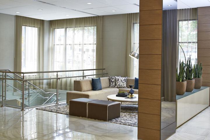 AC Hotel by Marriott Atlanta Downtown