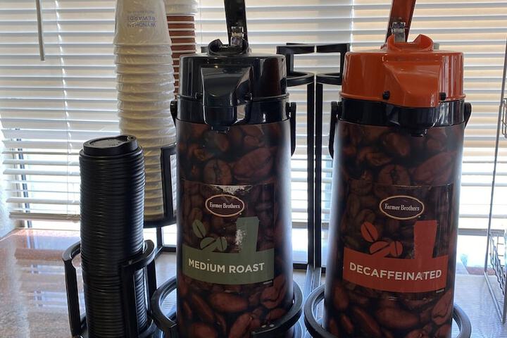 Breakfast/Coffee Service 16 of 17