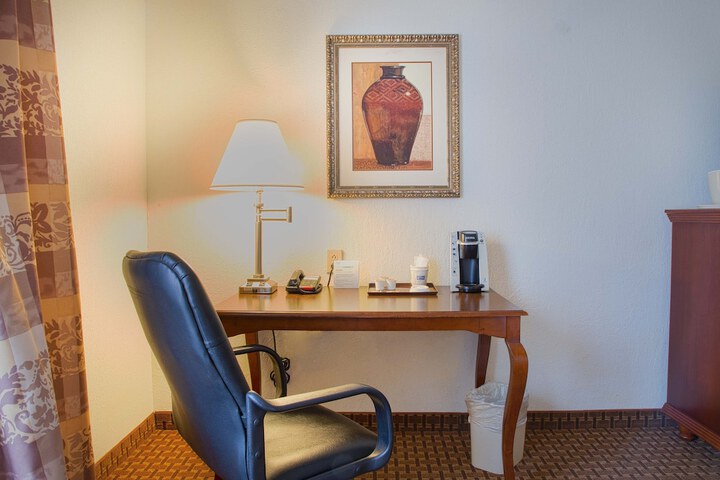 Room 43 of 67