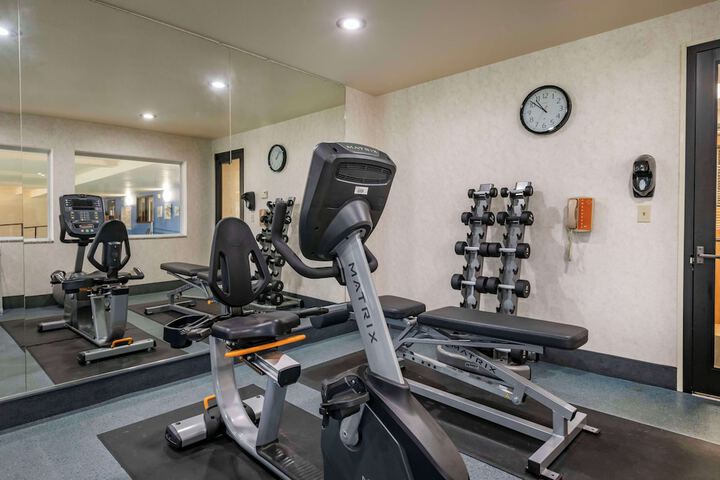 SureStay Plus Hotel by Best Western Buffalo