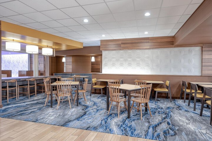 Fairfield Inn & Suites Jeffersonville I-71