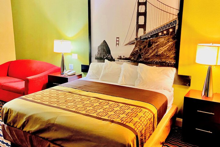 Room 16 of 20