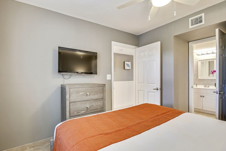 Room 29 of 56