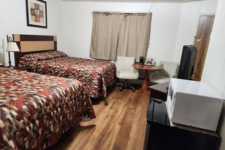 Room 11 of 21