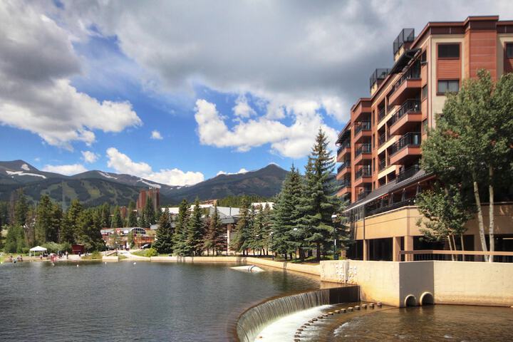Village at Breckenridge a Vail Resorts Property