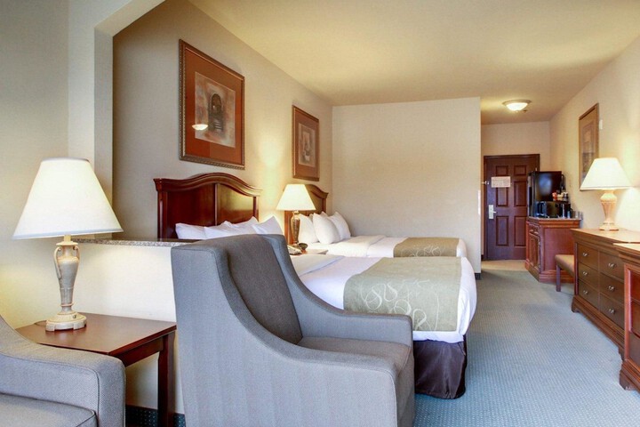 Room 14 of 33
