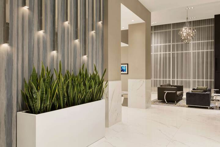 Hotel Interior 9 of 57