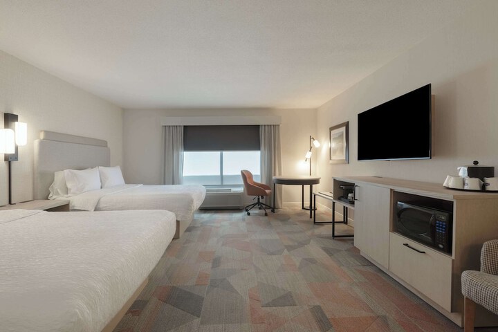 Room 14 of 38