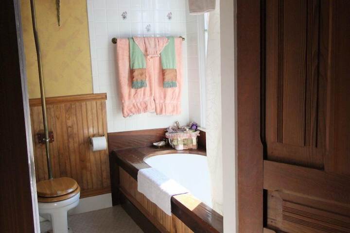 Room 46 of 91