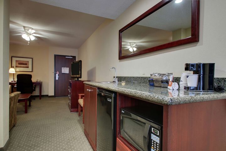 Room 34 of 58