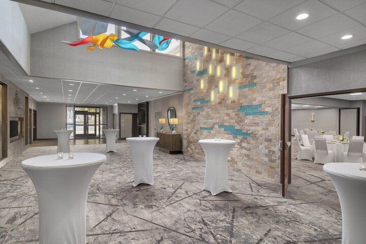 Holiday Inn Coralville Iowa City by IHG