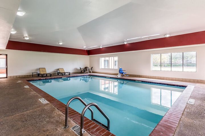 Sleep Inn & Suites Stafford - Sugarland