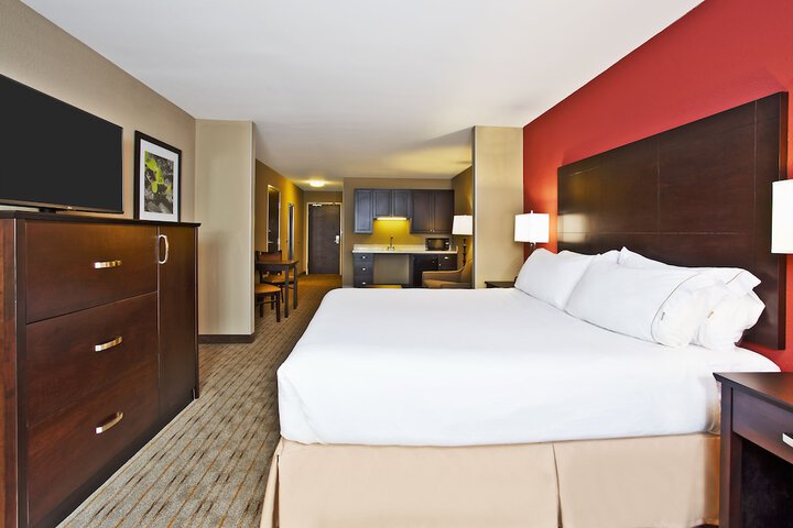 Room 14 of 31