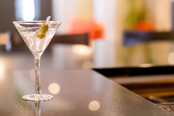 Lounge 61 of 72