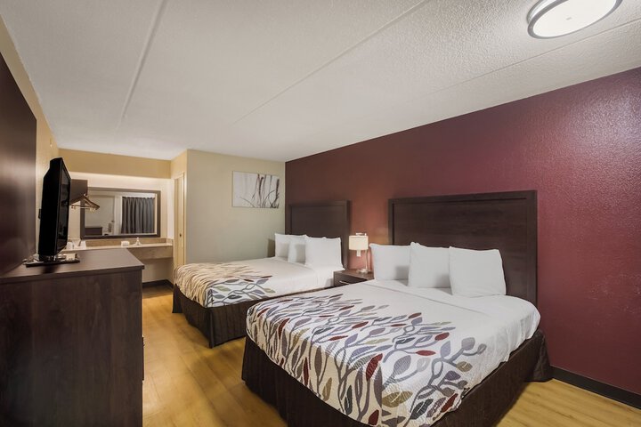 Room 19 of 34