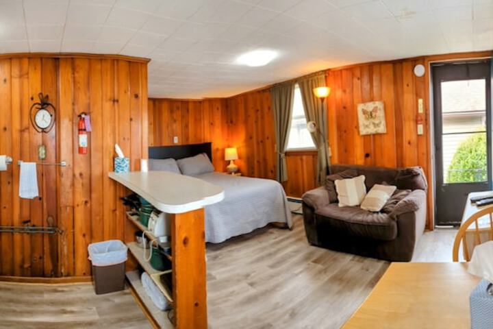 Room 93 of 140