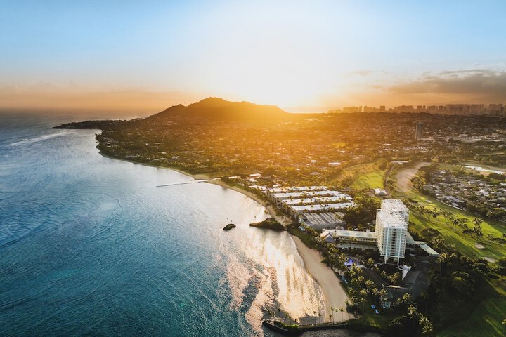 The Kahala Hotel & Resort