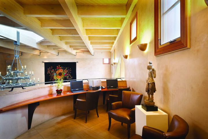 El Monte Sagrado Living Resort & Spa