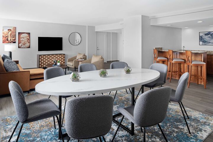 The Alloy King of Prussia - a DoubleTree by Hilton