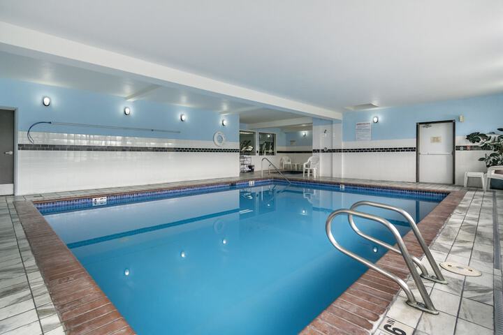 Pool 6 of 35
