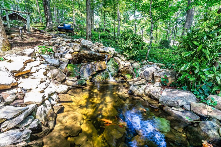 Laurel Valley Mountain Retreat
