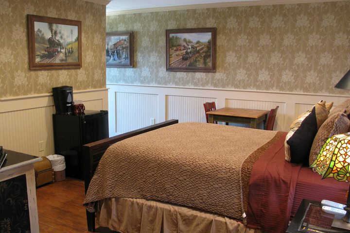 Room 34 of 79