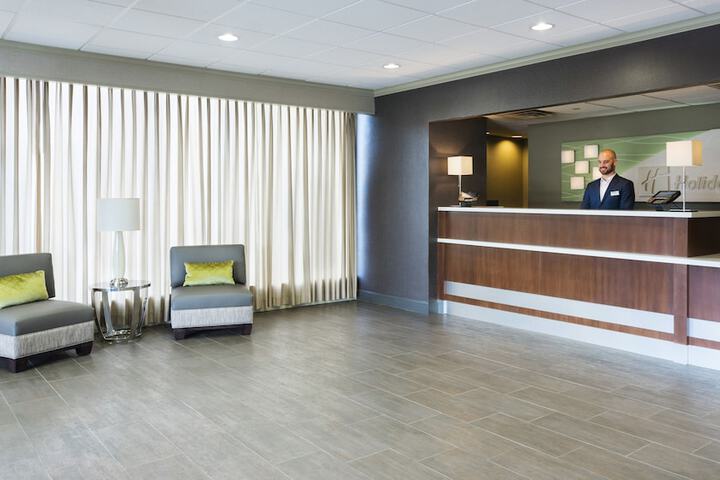 Holiday Inn Cincinnati-Riverfront by IHG