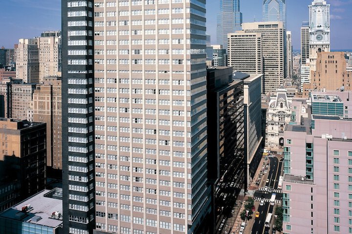 Loews Philadelphia Hotel