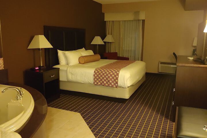 Room 37 of 64