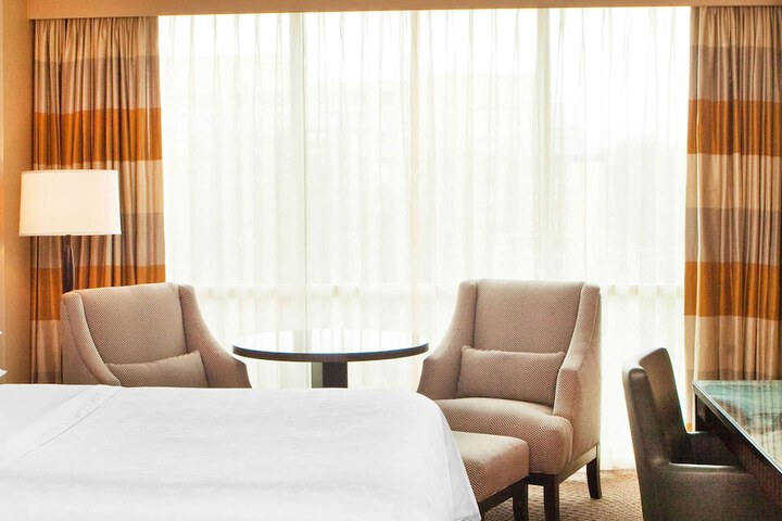 Courtland Grand Hotel Trademark Collection by Wyndham
